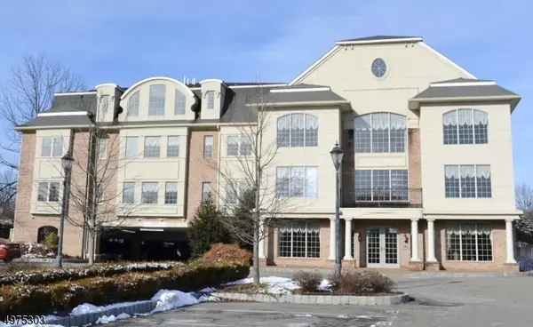 16 Main St - Unit 1, Sparta Twp., NJ 07871