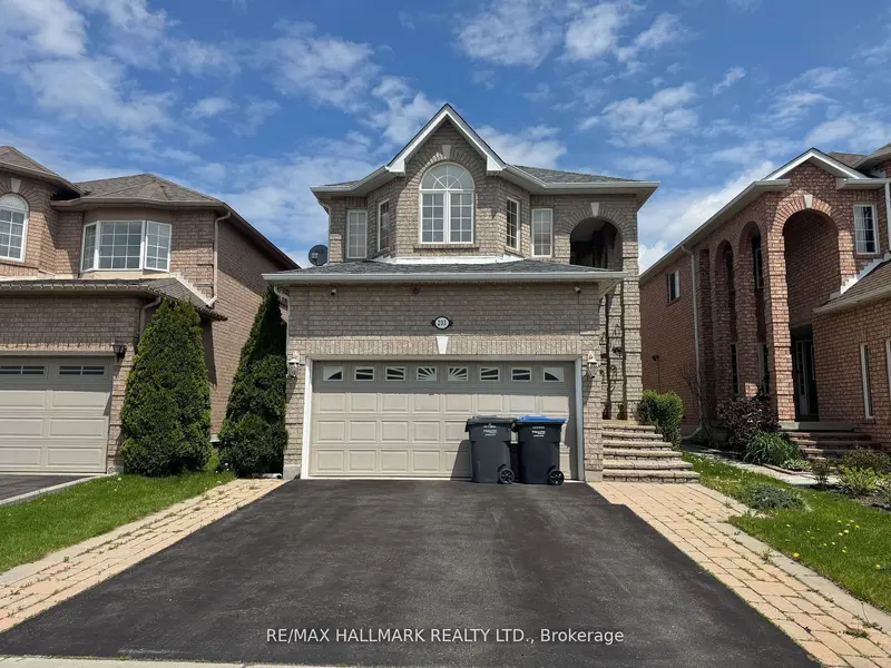 203 Landsbridge ST, Caledon, ON L7E 2J6