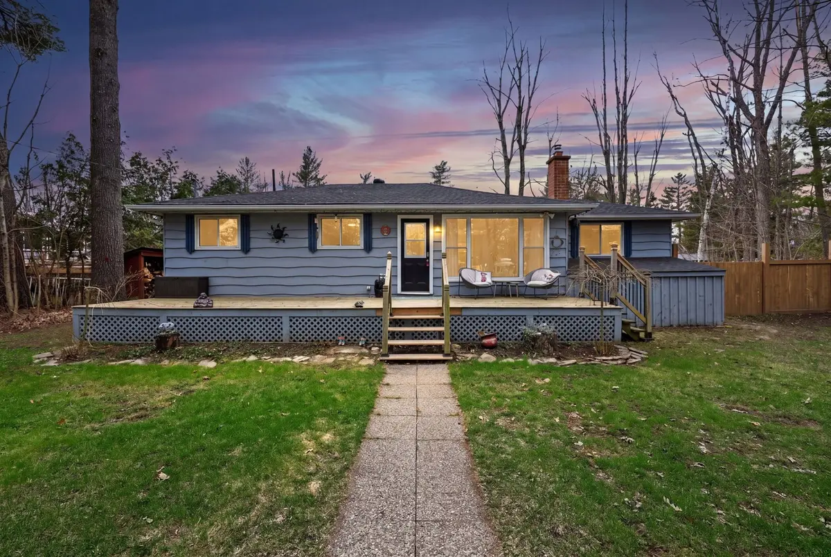 118 Stanley RD, Kawartha Lakes, ON K0M 2T0