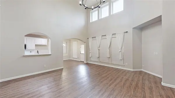 10444 Stoneside Trail, Fort Worth, TX 76244