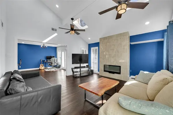 9612 Park Highlands Drive, Dallas, TX 75238