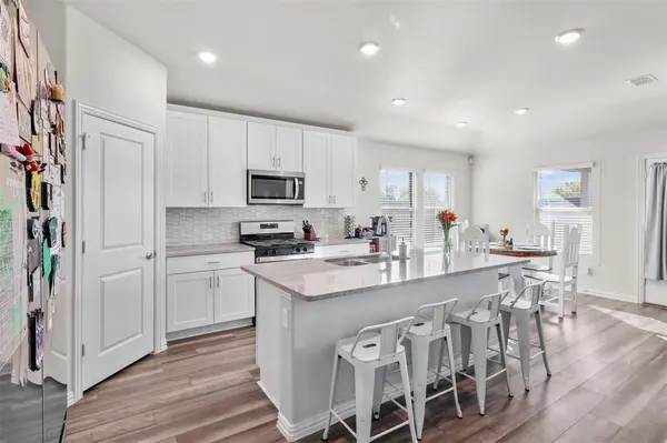 3505 Kingsview Drive, Denton, TX 76207