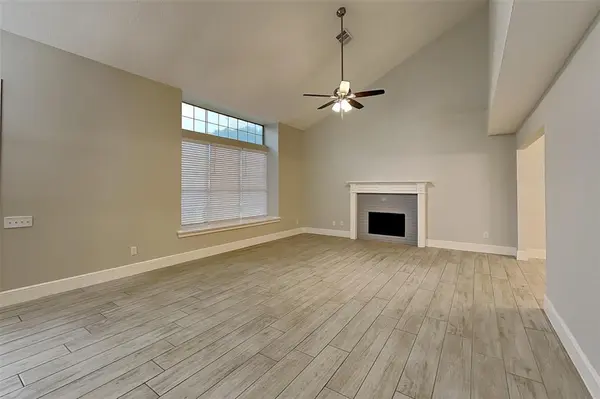 6840 N Park Drive, North Richland Hills, TX 76182