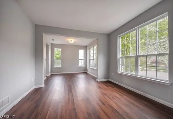 227 Winding Hill Dr, Mount Olive Twp., NJ 07840