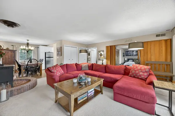 1102 Horseshoe Valley RD W #312, Oro-medonte, ON L4M 4Y8