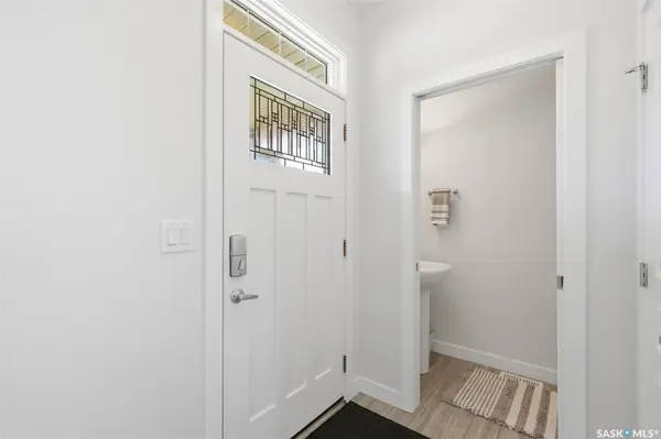 243 Newton LINK, Saskatoon, SK S7V 0M8