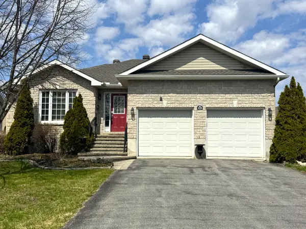 110 Templeton CT, North Grenville, ON K0G 1J0