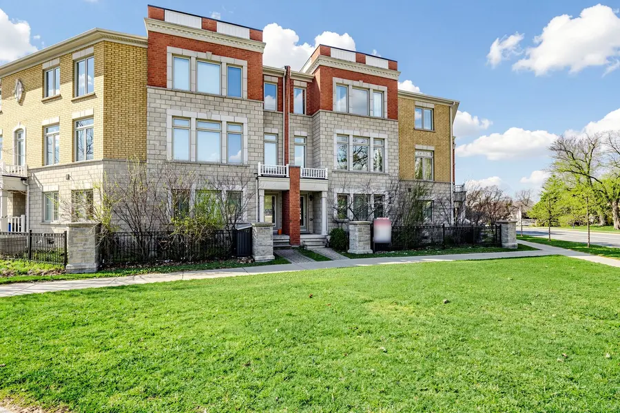 1299 Glenanna RD #10, Pickering, ON L1V 0C9