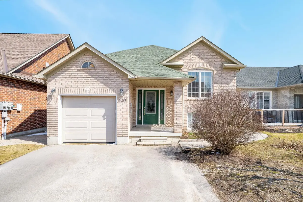 100 Brighton RD, Barrie, ON L4M 6S3