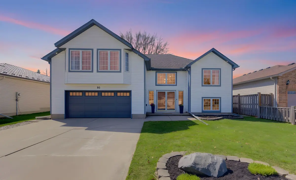 93 Lawrence ST, Wellesley, ON N0B 2T0