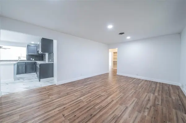 4140 Rufe Snow Drive, North Richland Hills, TX 76180