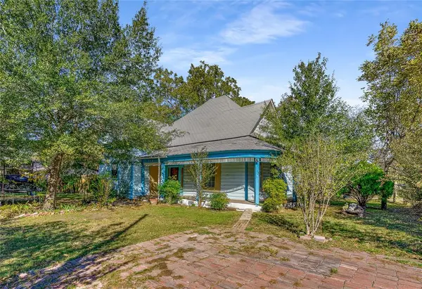 713 E College Street, Terrell, TX 75160