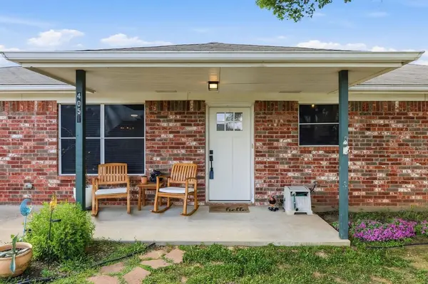 4051 Country Meadows Circle, Granbury, TX 76049