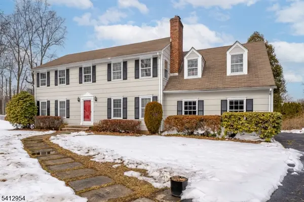 15 Alison Ct, New Providence Boro, NJ 07974