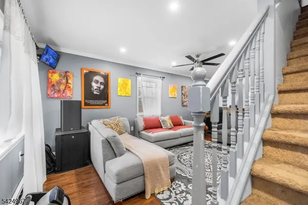 42-48 Lake St, East Orange City, NJ 07017