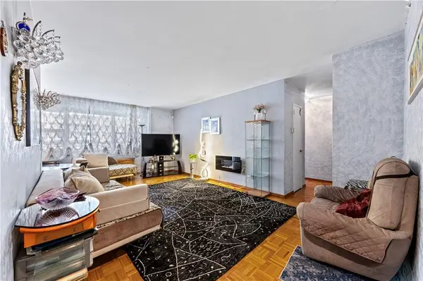 444 Neptune AVE #5E, Brooklyn, NY 11224