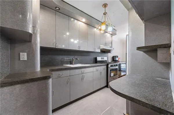 444 Neptune AVE #5E, Brooklyn, NY 11224