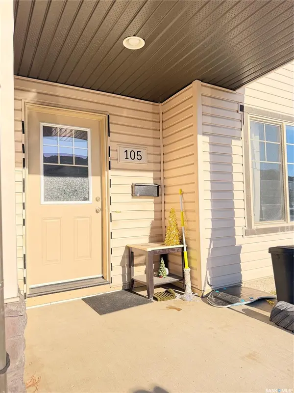 5051 JAMES HILL ROAD #105, Regina, SK S4W 0B9