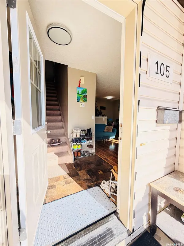 5051 JAMES HILL ROAD #105, Regina, SK S4W 0B9