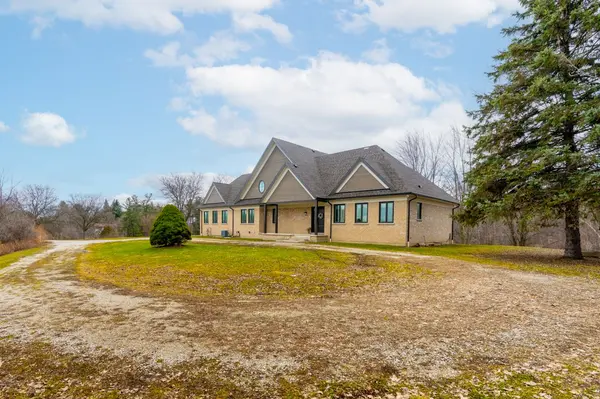 8656 Esquesing Line, Milton, ON L9T 9E2