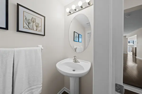 2647 Half Moon Bay RD, Barrhaven, ON K2J 0Z6