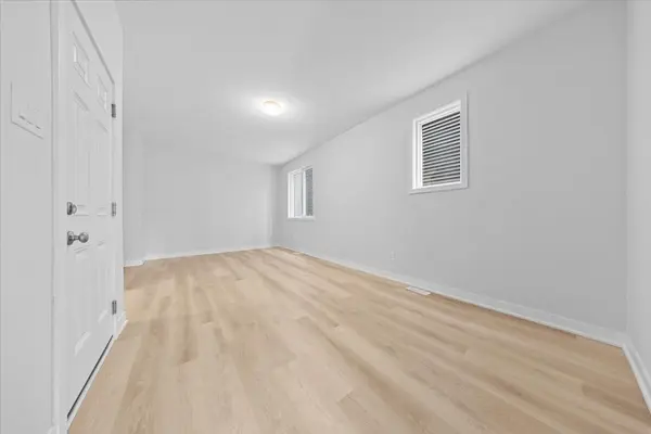 815 Demulcent LN, Kanata, ON K2W 0P1