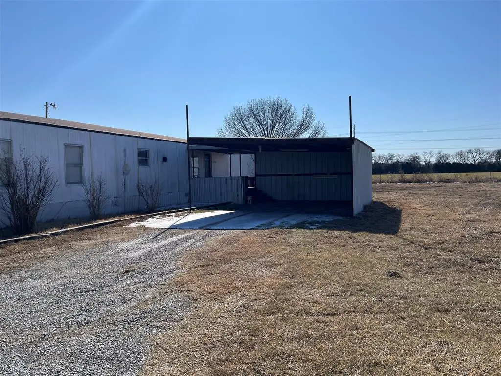 8514 County Road 623, Blue Ridge, TX 75424