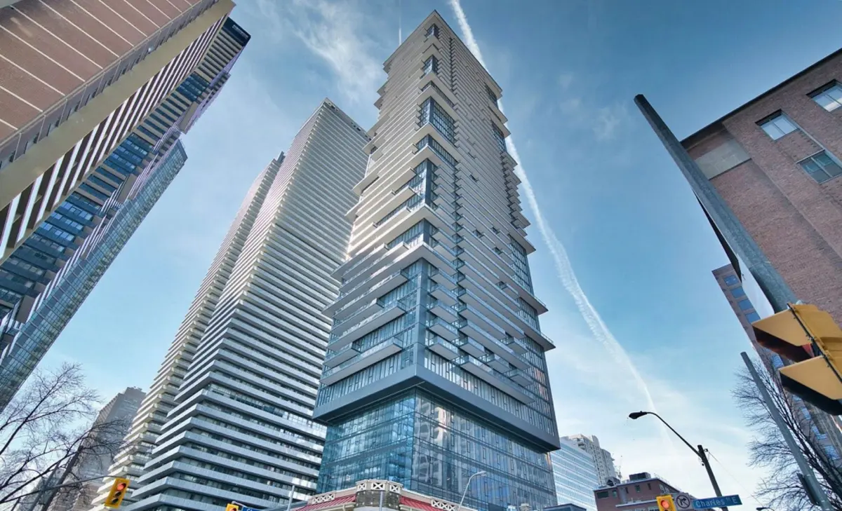 634 CHURCH ST W #1806, Toronto C08, ON M4Y 0G9