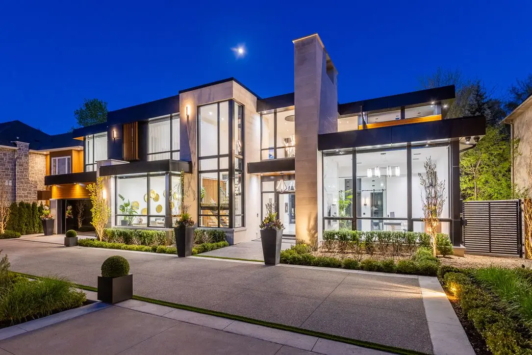 113 Elgin ST, Markham, ON L3T 1W7