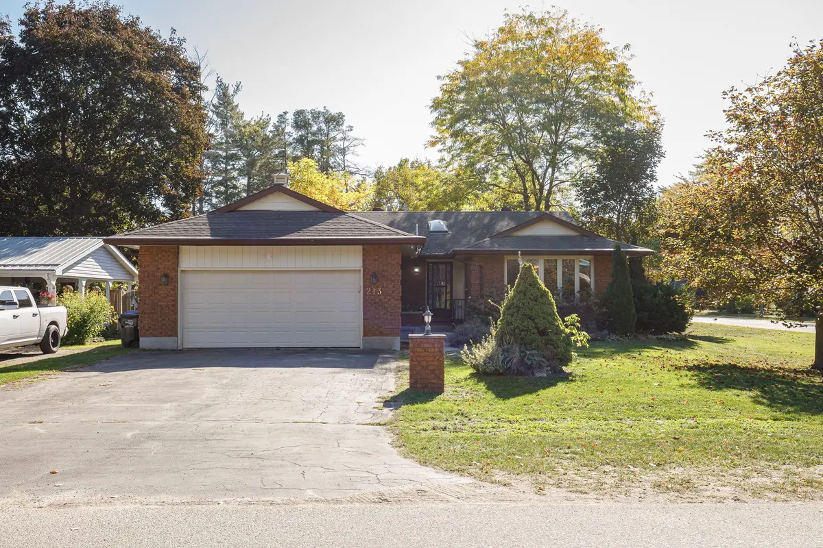 213 Jane ST, Clearview, ON L0M 1S0