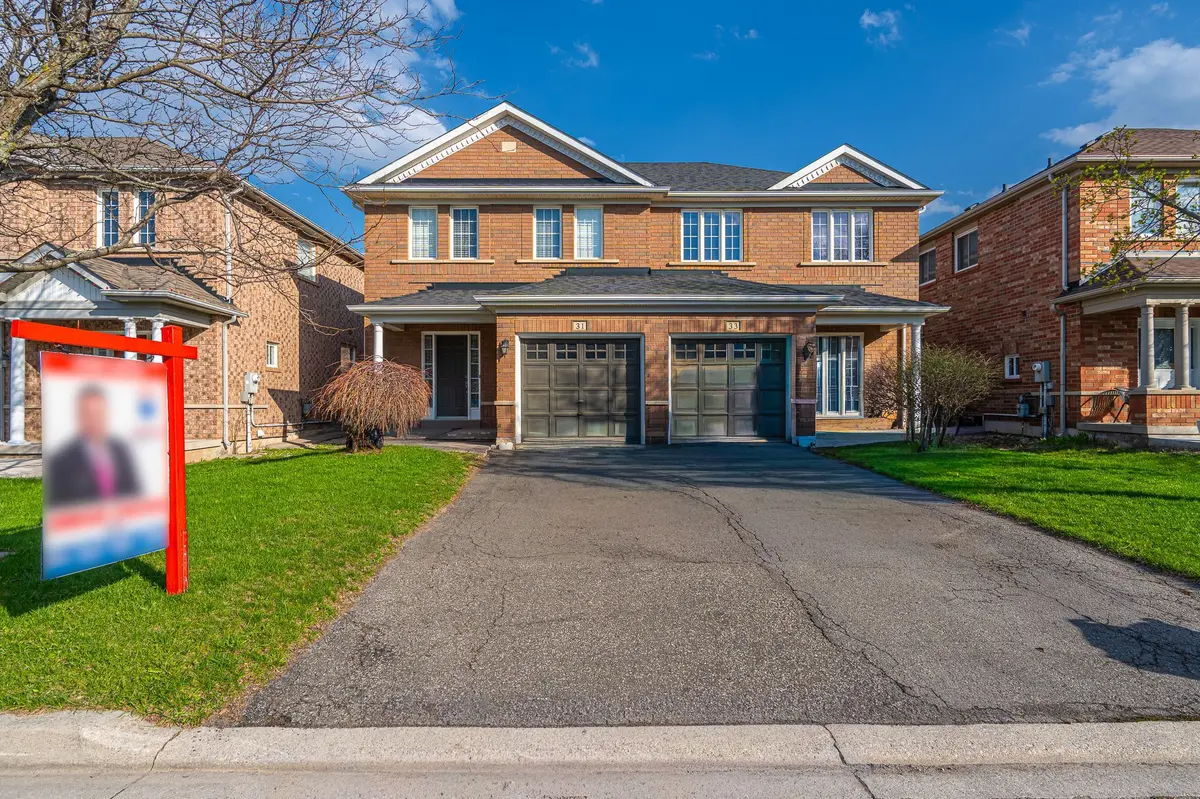 31 Mistdale CRES, Brampton, ON L7A 1S2