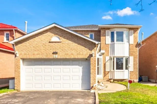 10 Burnhope DR, Brampton, ON L6X 3P2