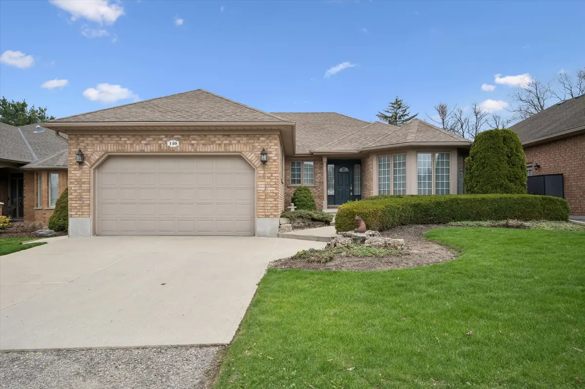 140 Golf Links DR, Wilmot, ON N3A 3P1