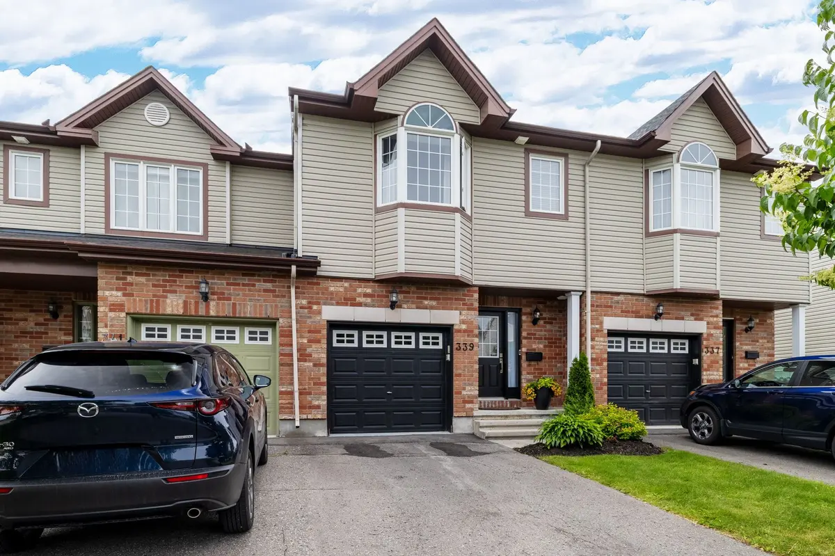 339 Brigitta ST, Kanata, ON K2S 0H9