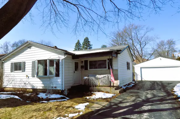 2807 ASHBROOK Drive, Rockford, IL 61109