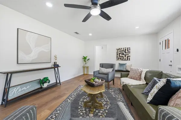 5436 Santa Barbara Avenue, Fort Worth, TX 76114