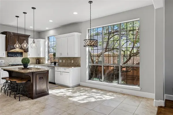 813 Moss Cliff Circle, Mckinney, TX 75071