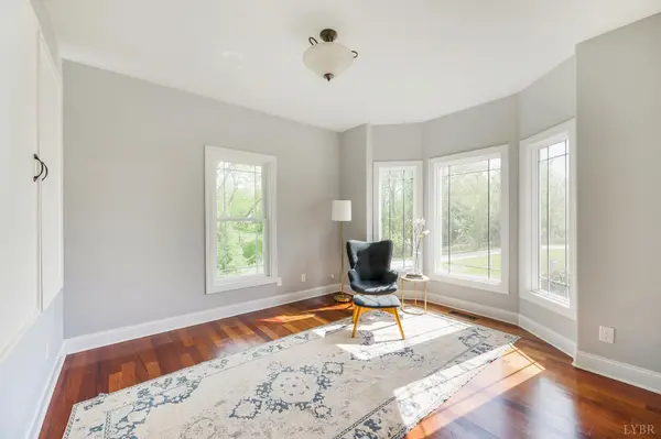 1316 Maddie LN, Forest, VA 24551