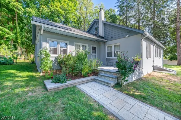 7 Sorman Ter, Randolph Twp., NJ 07869