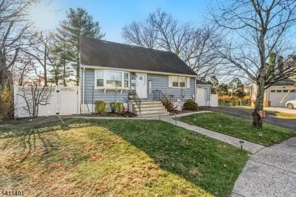 21-10 Carlisle Pl, Fair Lawn Boro, NJ 07410