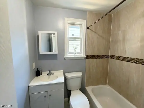 237-239 6Th Ave, Newark City, NJ 07107