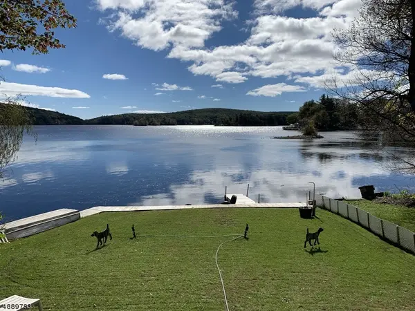 703 Lake Shore Dr, West Milford Twp., NJ 07421