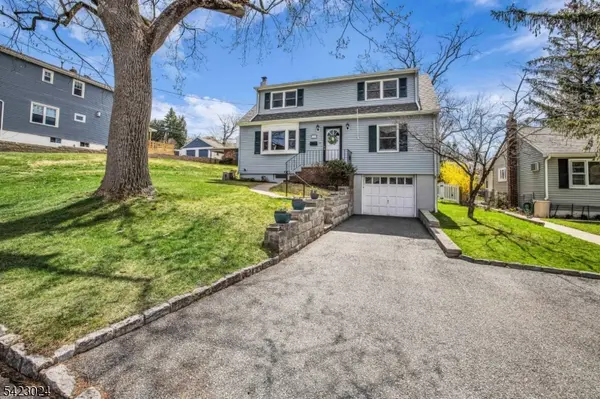 77 S Mountain Ave, Cedar Grove Twp., NJ 07009