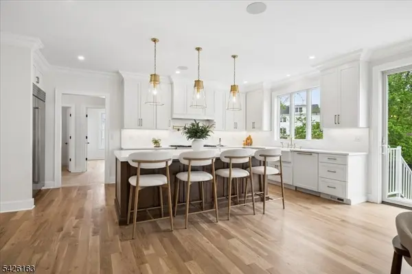 34 Crestview Ave, Madison Boro, NJ 07940