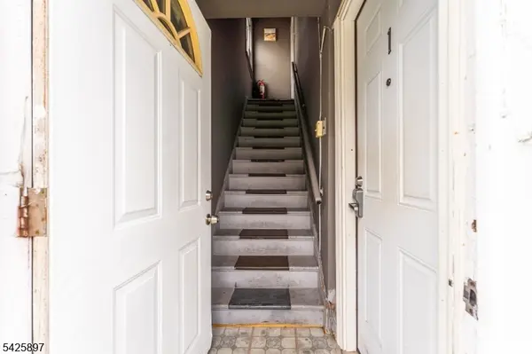 718-722 Thomas St, Elizabeth City, NJ 07202