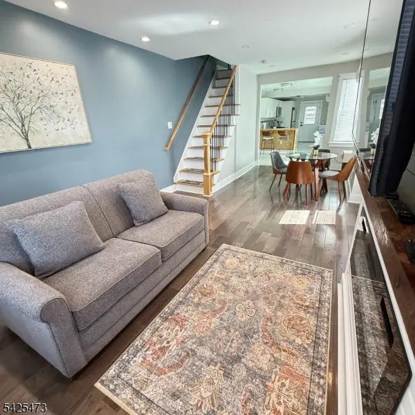 475 Locust Ave, Burlington City, NJ 08016