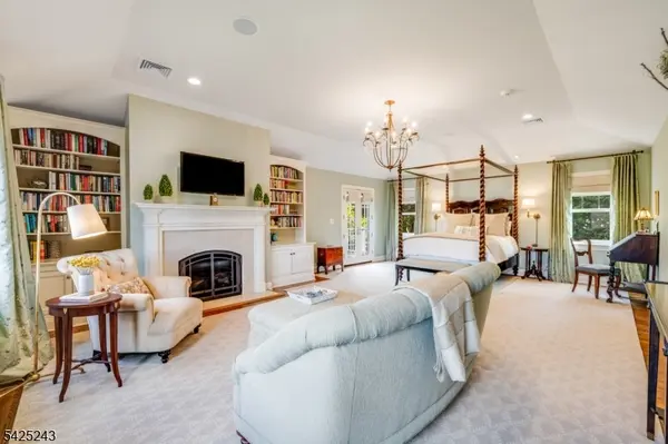 12 Hilltop Ter, Chatham Twp., NJ 07928