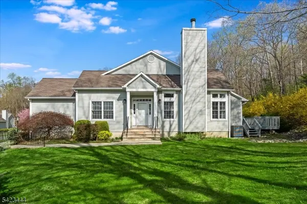 126 Worcester Dr, Wayne Twp., NJ 07470