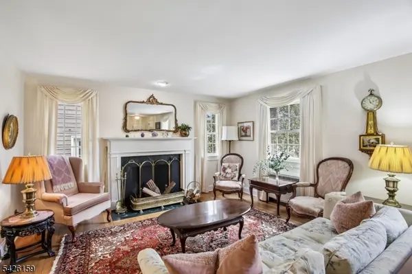 4 Indian Spring Rd, Cranford Twp., NJ 07016