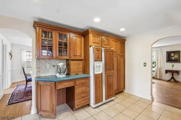 4 Indian Spring Rd, Cranford Twp., NJ 07016